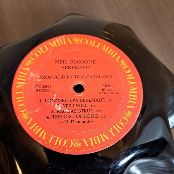 Vintage Vinyl Record Bowl Neil Diamond Serenade 1974 OOAK - Picture 4 of 6